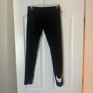 Nike exercise leggings